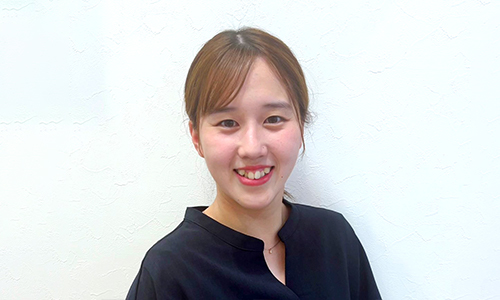 大高　采奈